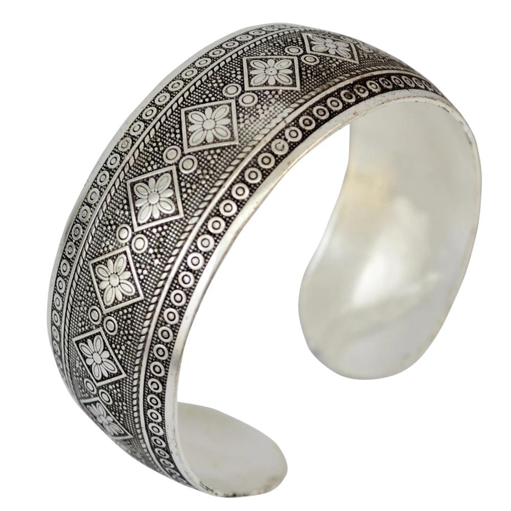 Vintage Tibet Silvery Cuff Bra - Women Fashion Pakistan 评论和价格