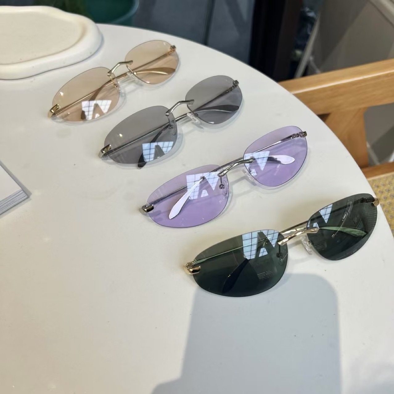 UV400 Rimless Shades, Cat Eye  - Women'S Fashion Essentials 评论和价格