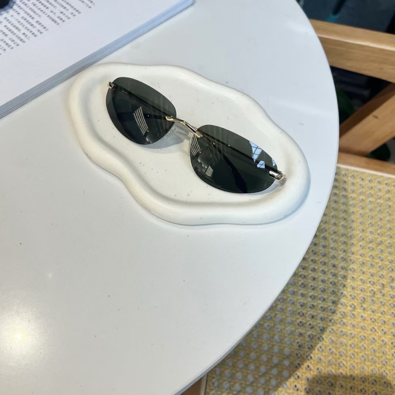 UV400 Rimless Shades, Cat Eye  - Women'S Fashion Essentials 评论和价格