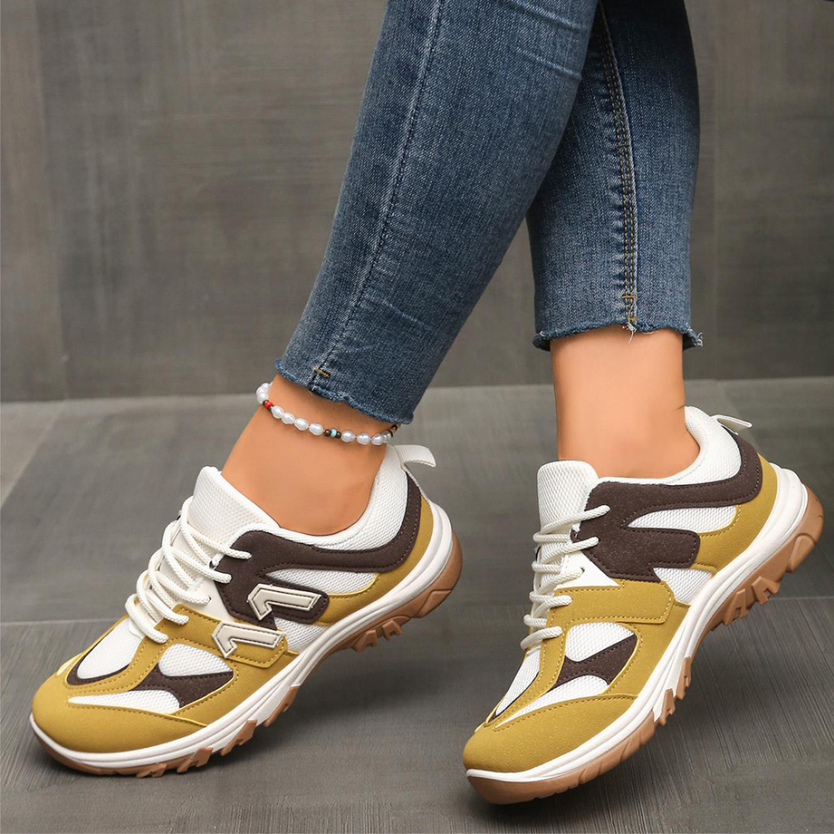 Fashion Gray Yellow Mix Color  - Women'S Yellow Fashion Sneakers 评论和价格