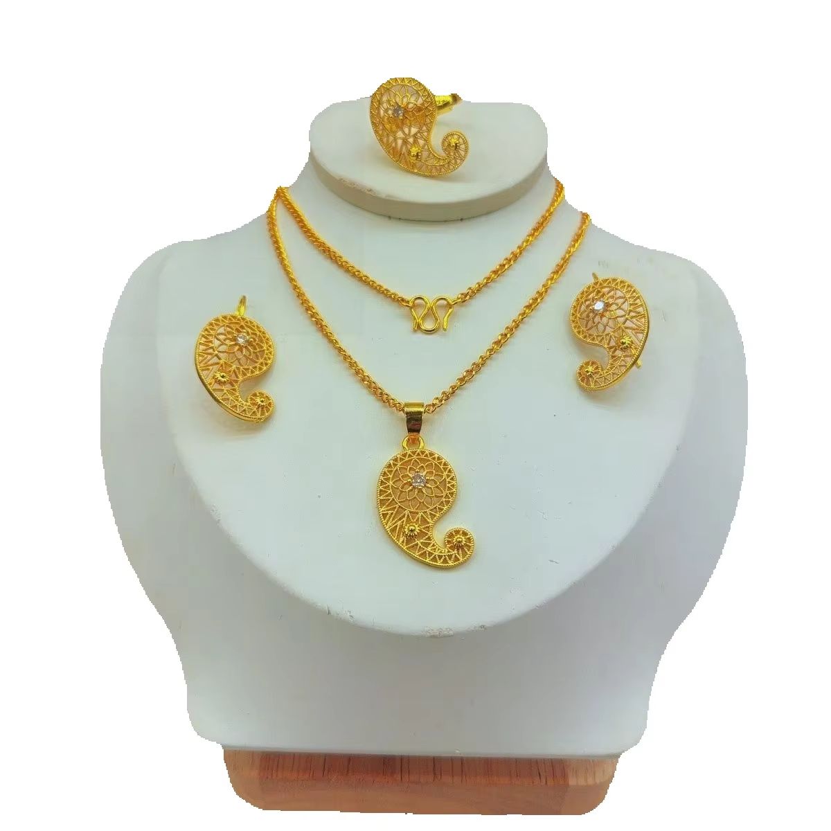 New Fashion High-End Dubai 24K - Women'S Fashion Rings Gold 评论和价格