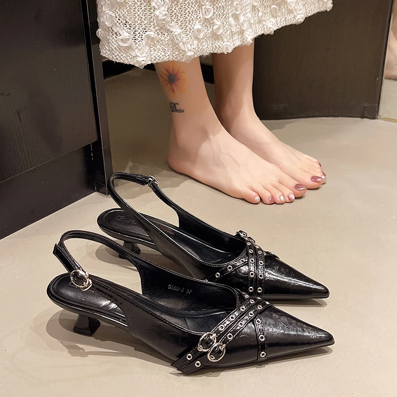 2025 New Women Pointed Toe San - Women Fashion Trend 2025 评论和价格