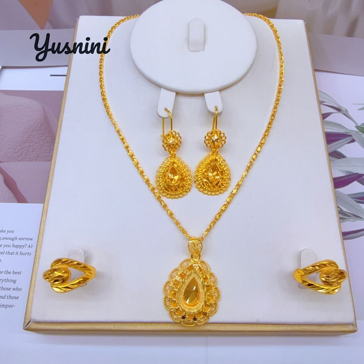 Fashion European Dubai 24K Gol - Women'S Fashion Rings Gold 评论和价格