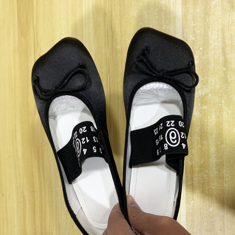 New Women's Mary Jane Shoes Ex - Women Fashion Designers 评论和价格